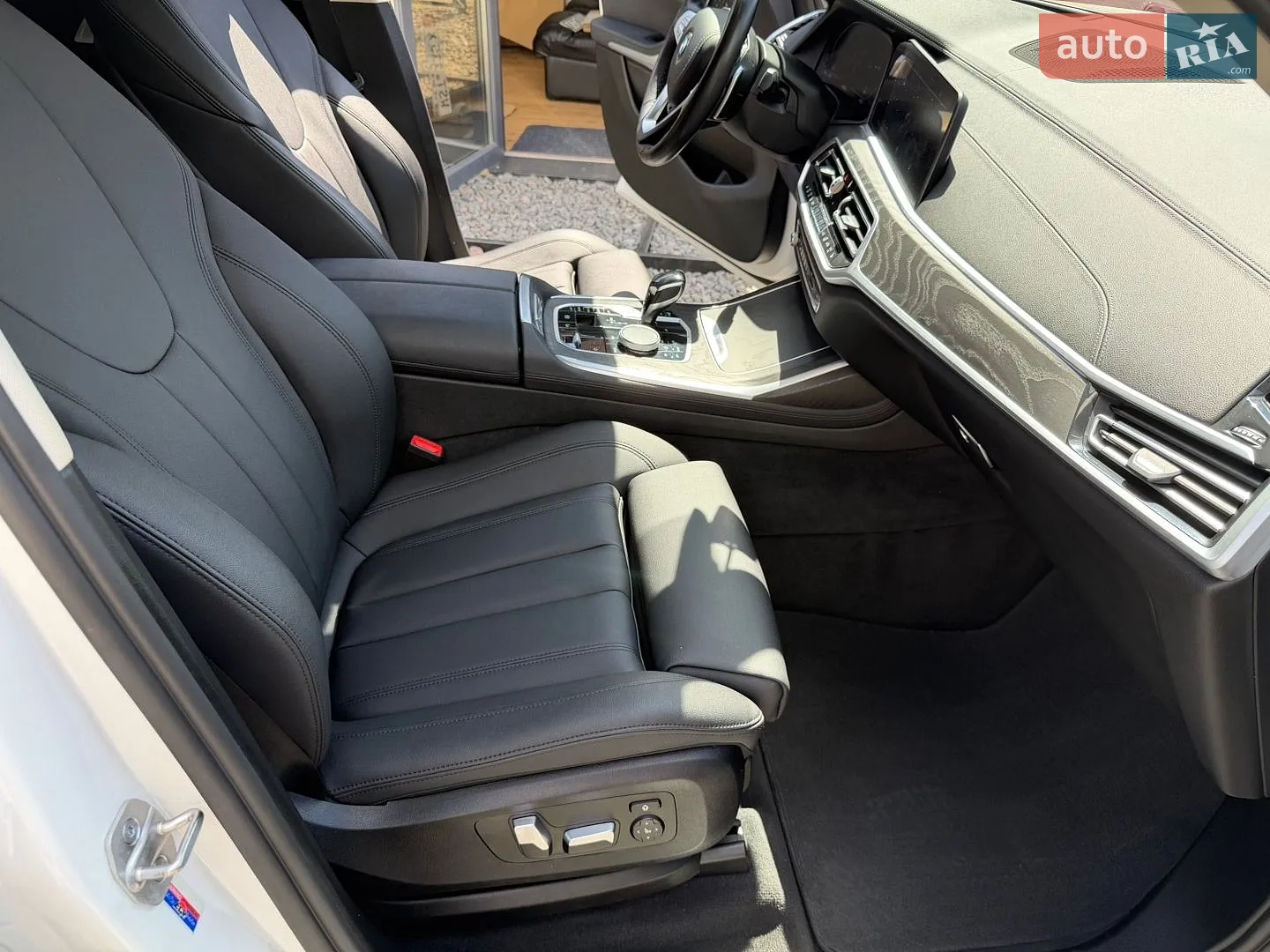 2021 BMW X7 - мініатюра 42