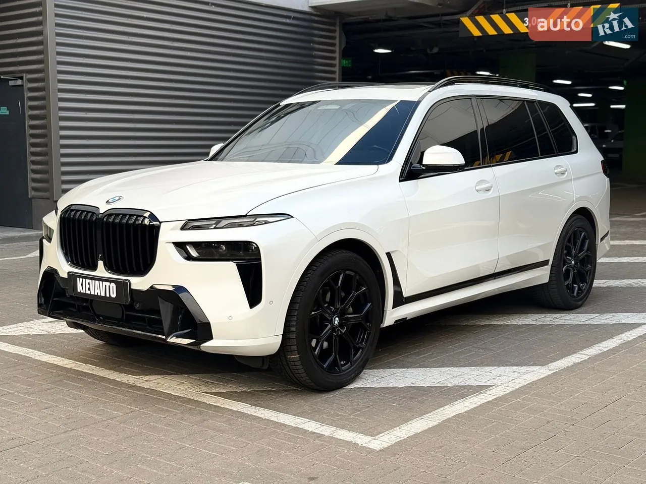2021 Mercedes-Benz GLC - мініатюра 37