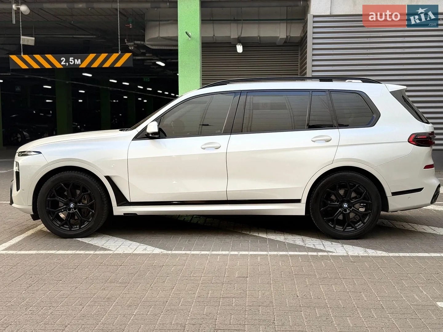 2019 BMW X7 - мініатюра 3