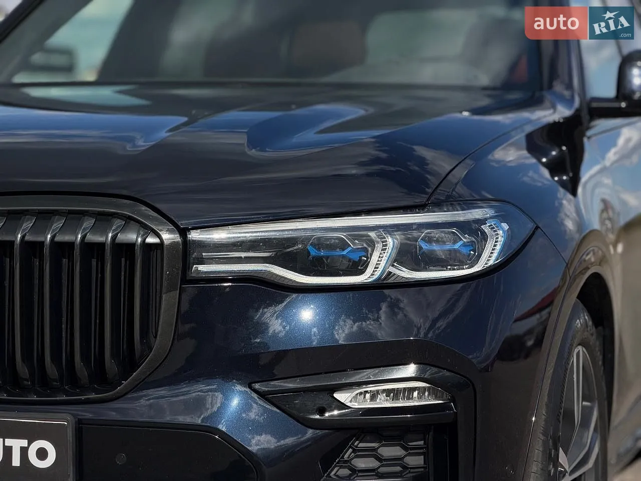 2021 BMW X7 - мініатюра 8