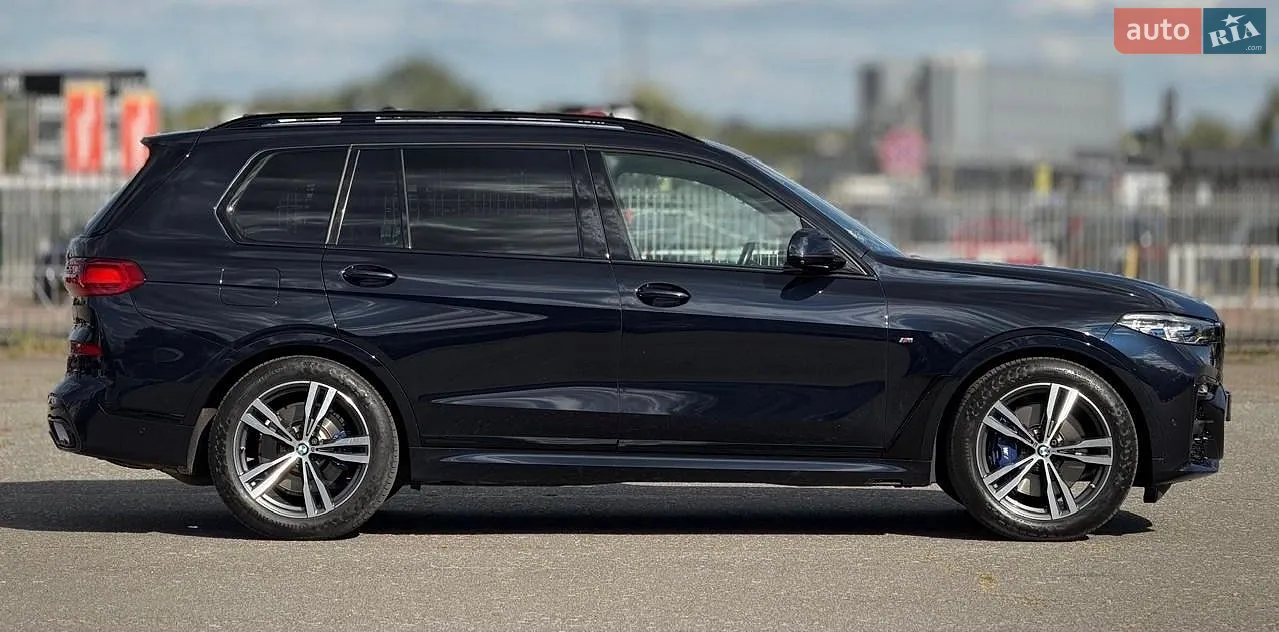 2021 BMW X7 - мініатюра 20