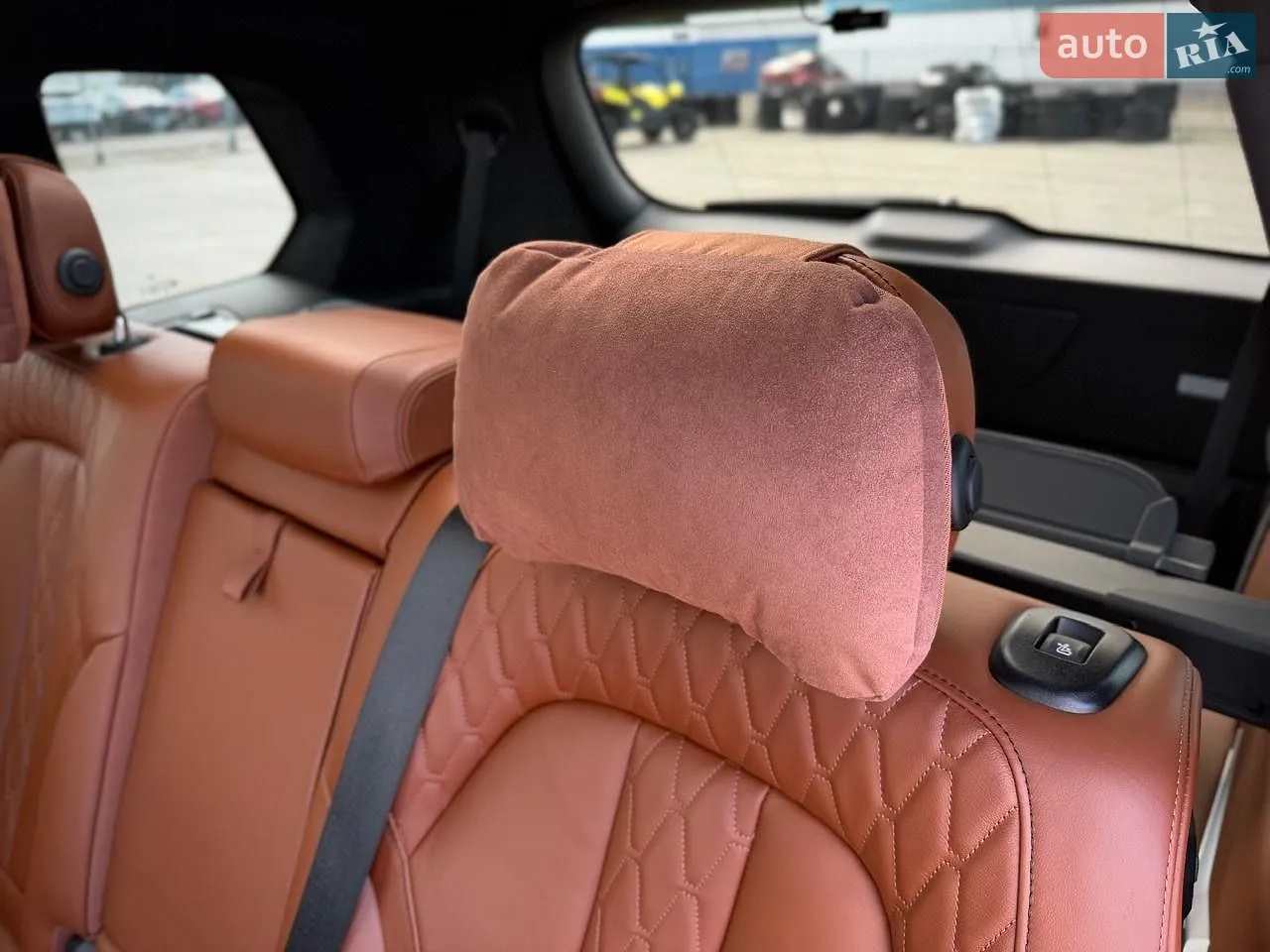 2021 BMW X7 - мініатюра 68