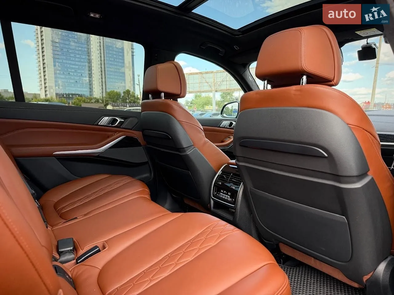 2021 BMW X7 - мініатюра 69