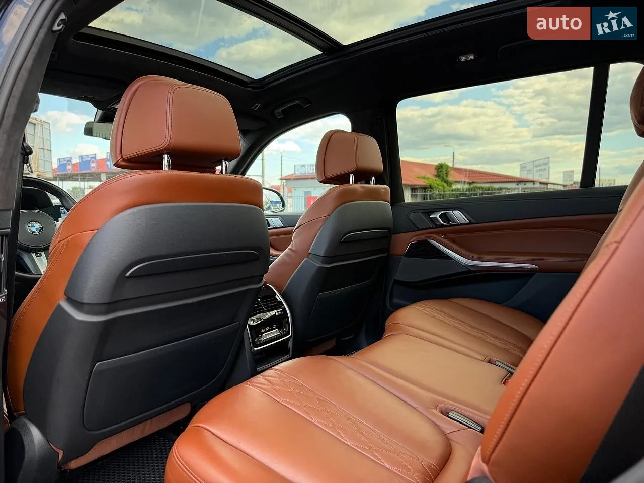 2021 BMW X7 - мініатюра 78
