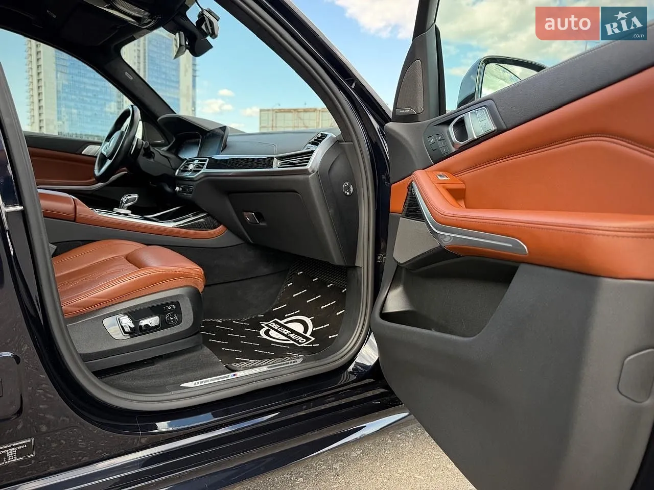 2021 BMW X7 - мініатюра 91