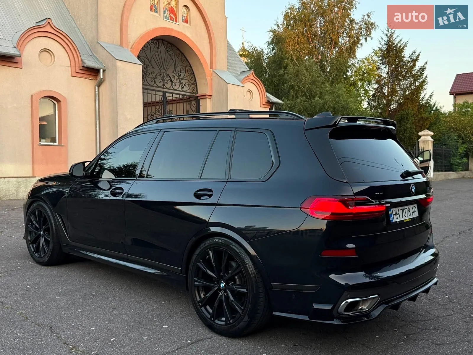 2020 BMW X7 - мініатюра 10
