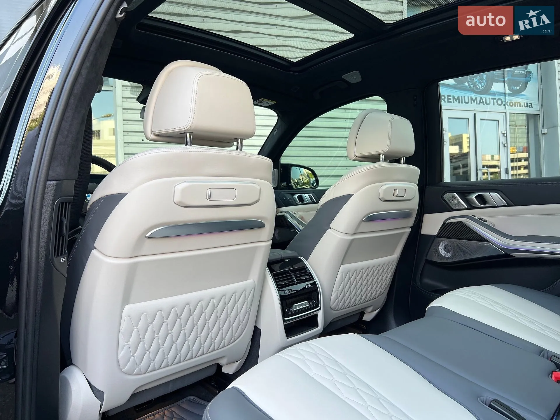 2025 BMW X7 - мініатюра 28