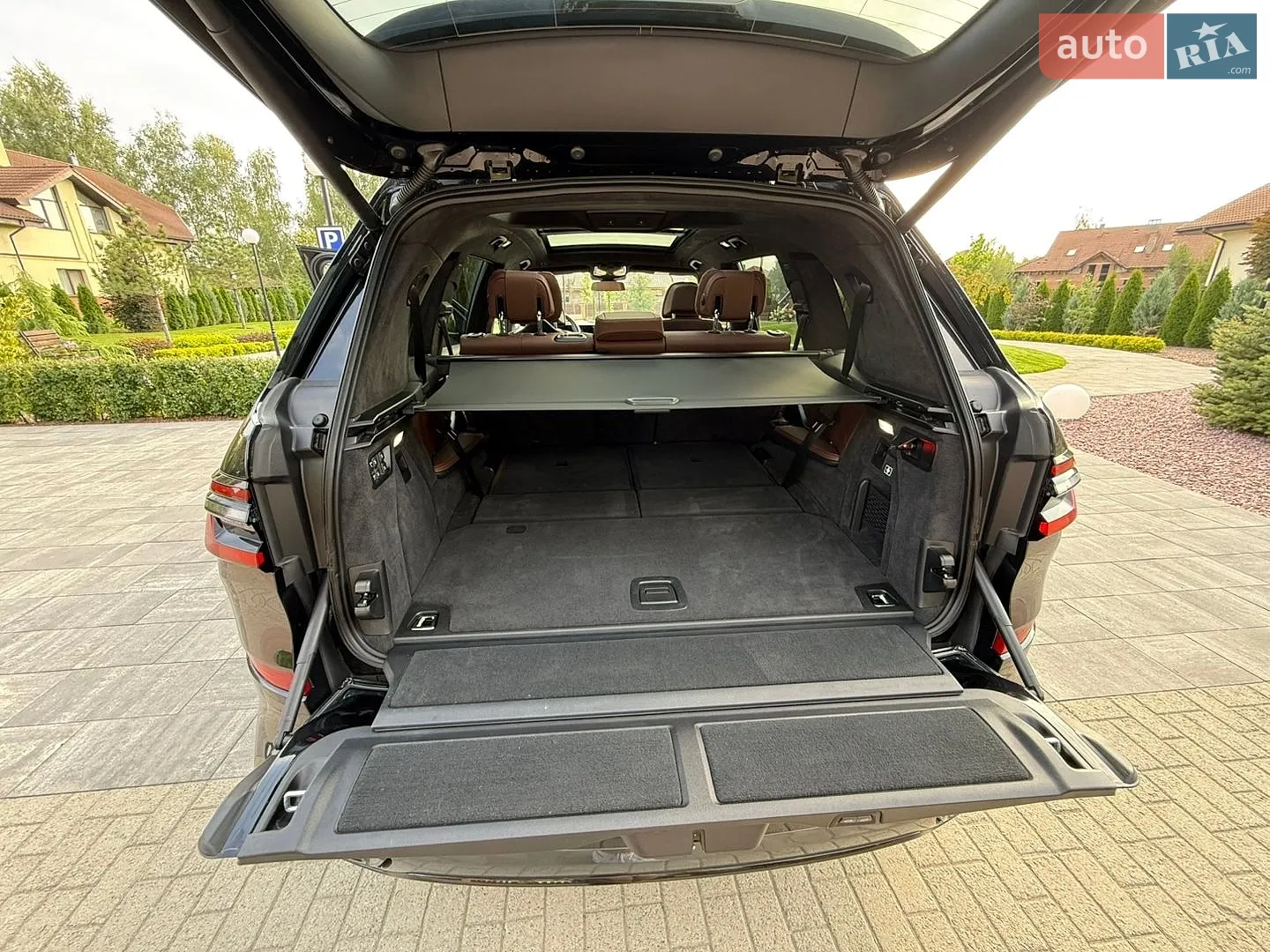 2025 BMW X7 - мініатюра 13