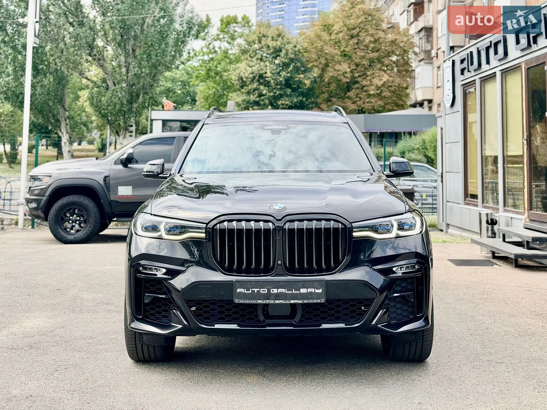 2021 BMW X7 - мініатюра 3