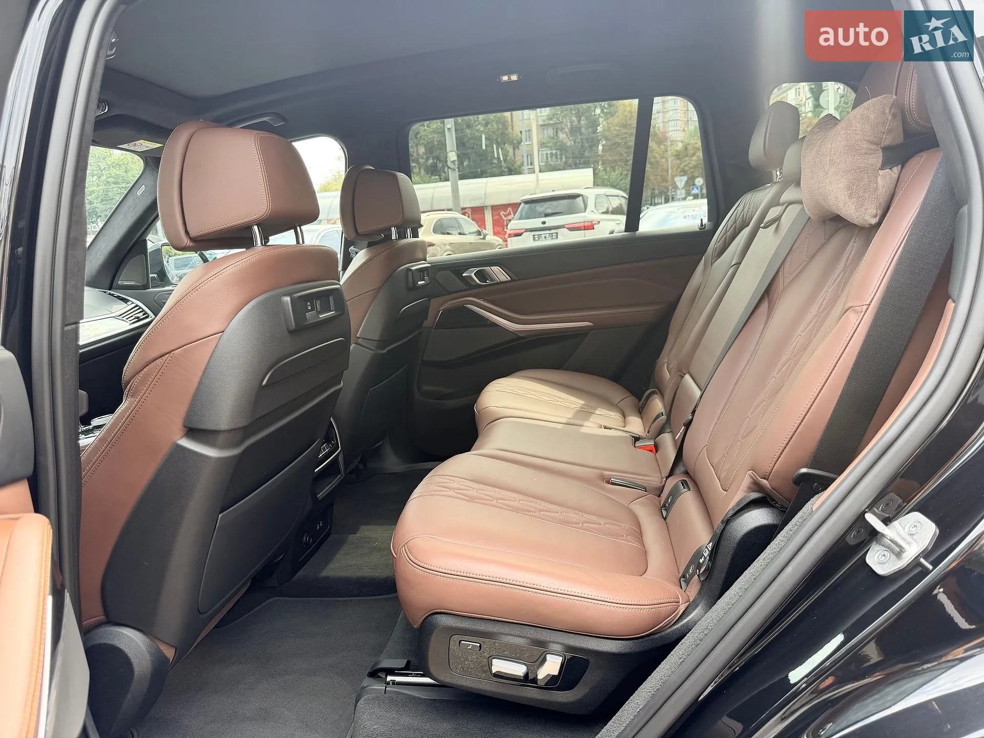2021 BMW X7 - мініатюра 37