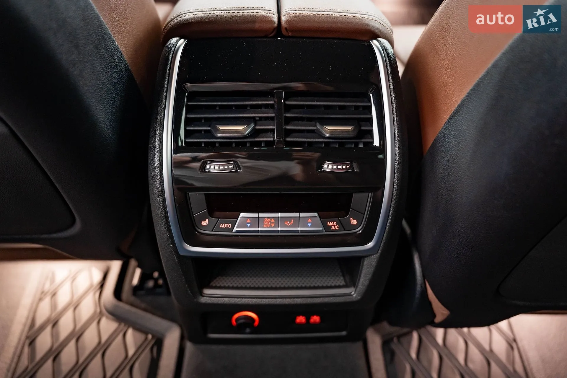 2024 BMW X7 - мініатюра 11
