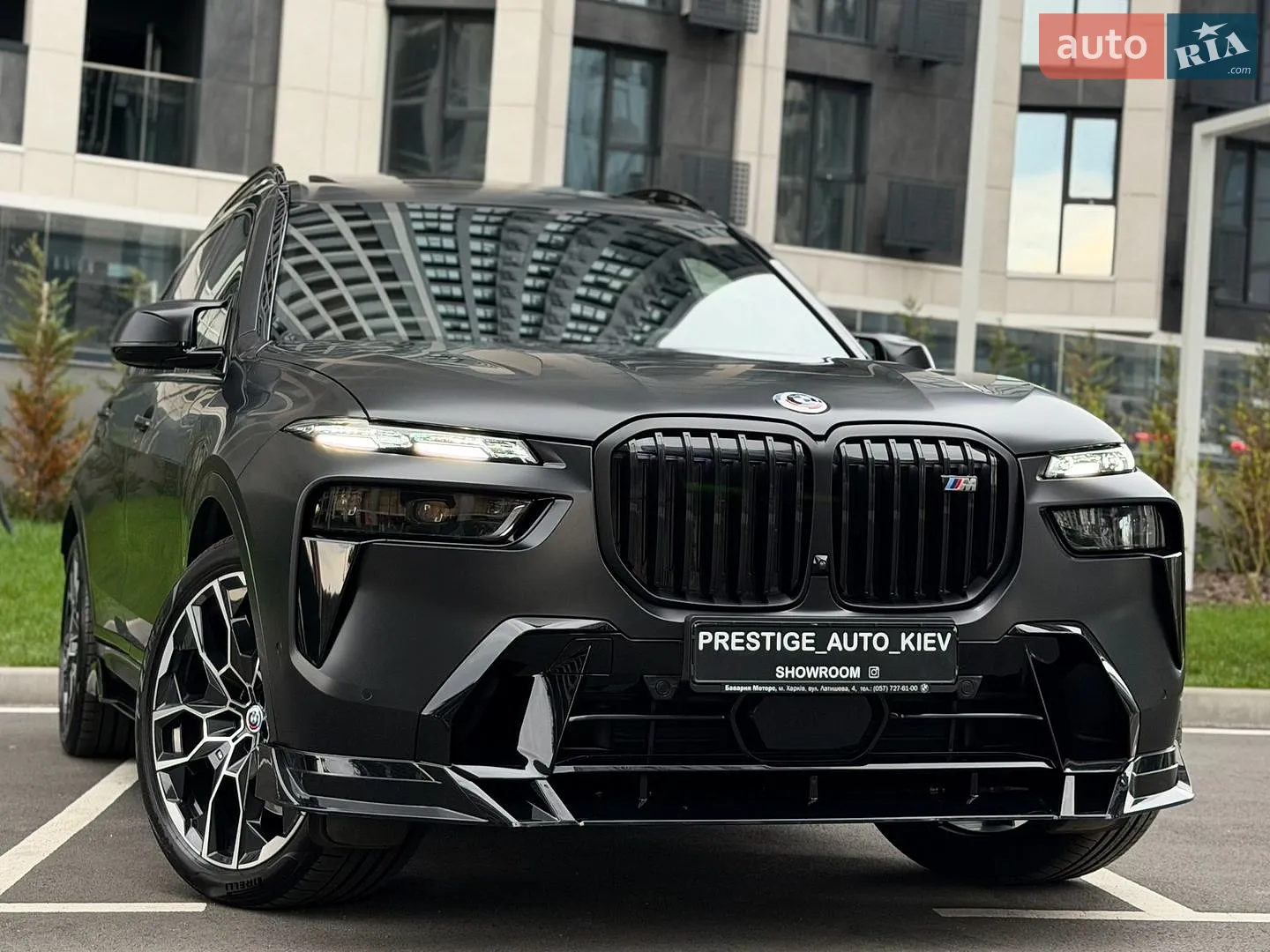 2024 BMW X7 - фото 1
