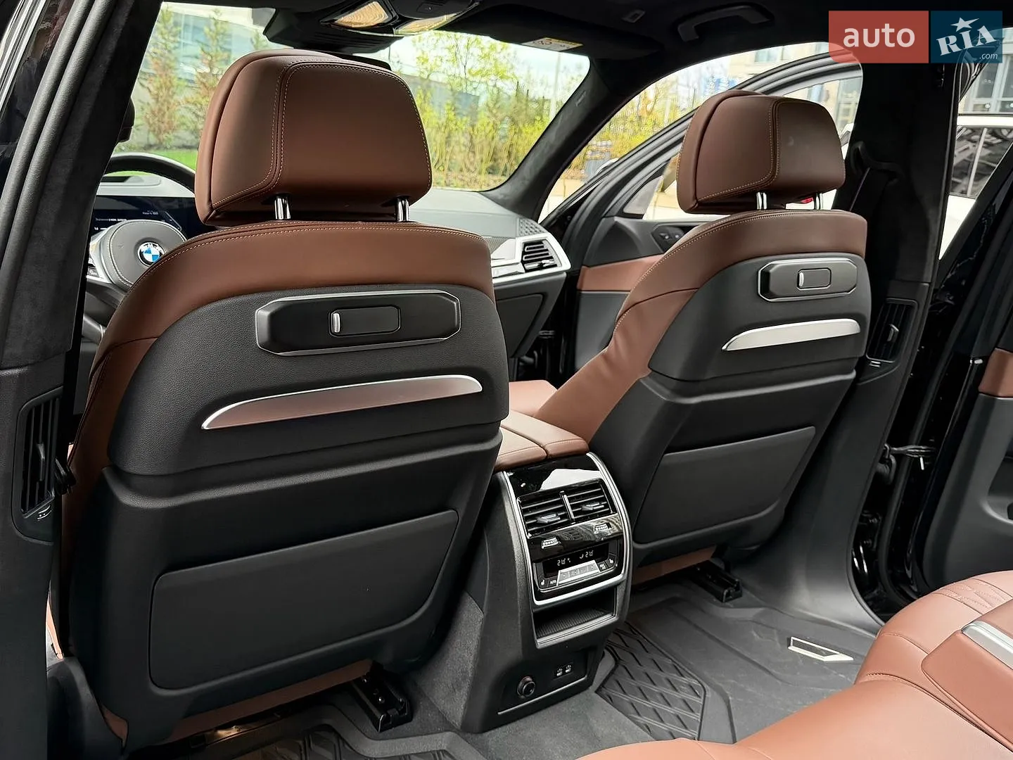 2024 BMW X7 - мініатюра 58