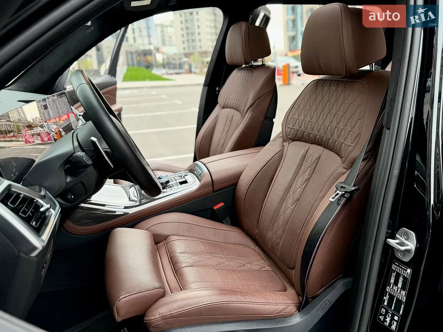 2024 BMW X7 - мініатюра 47
