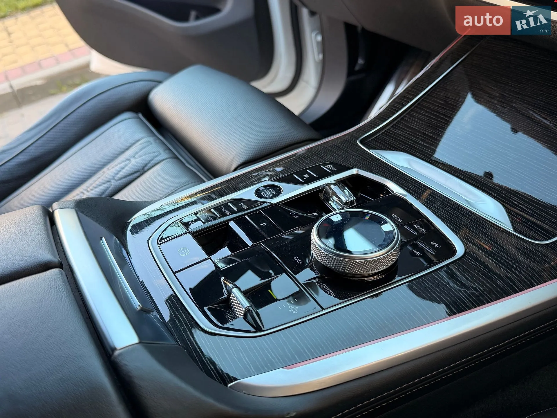 2023 BMW X7 - мініатюра 40