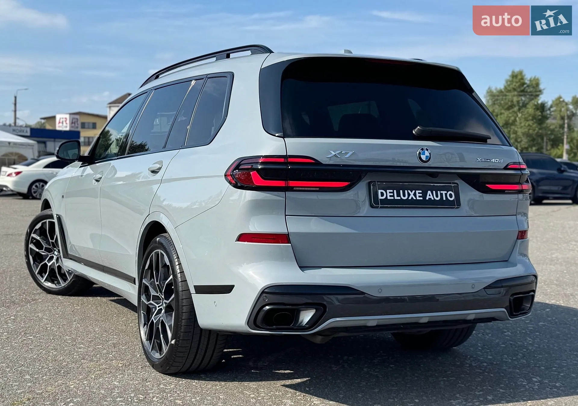 2025 BMW X7 - мініатюра 16