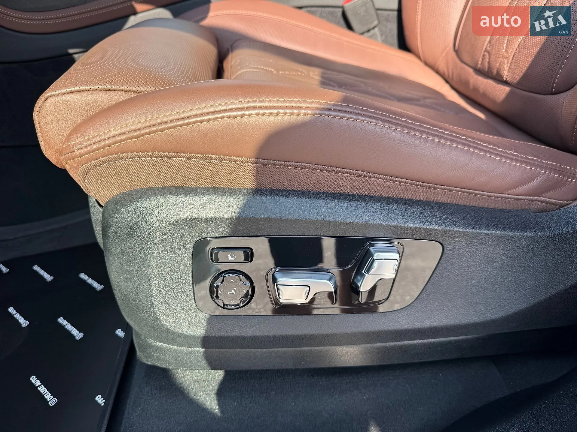 2025 BMW X7 - мініатюра 31