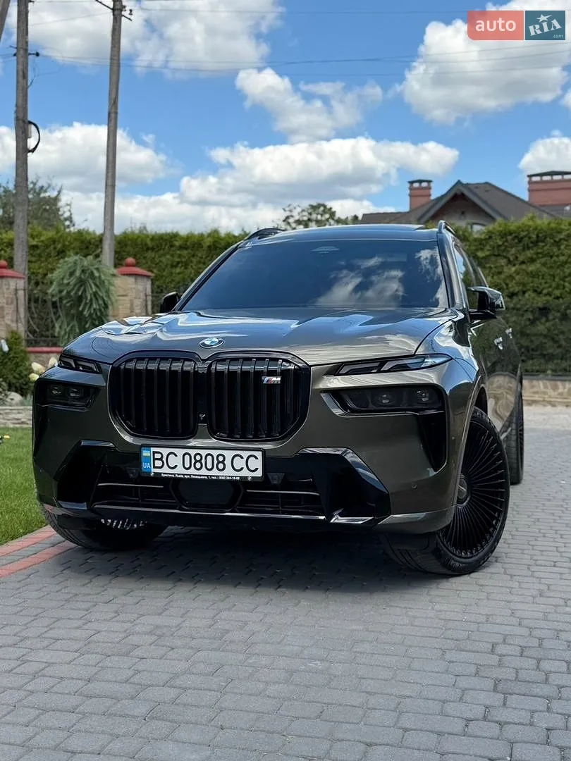 2022 BMW X7 - фото 1