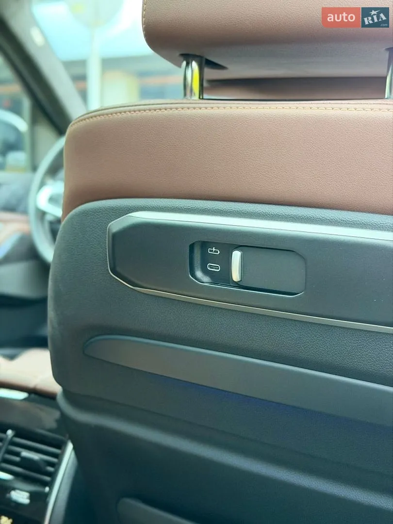 2023 BMW X7 - мініатюра 20