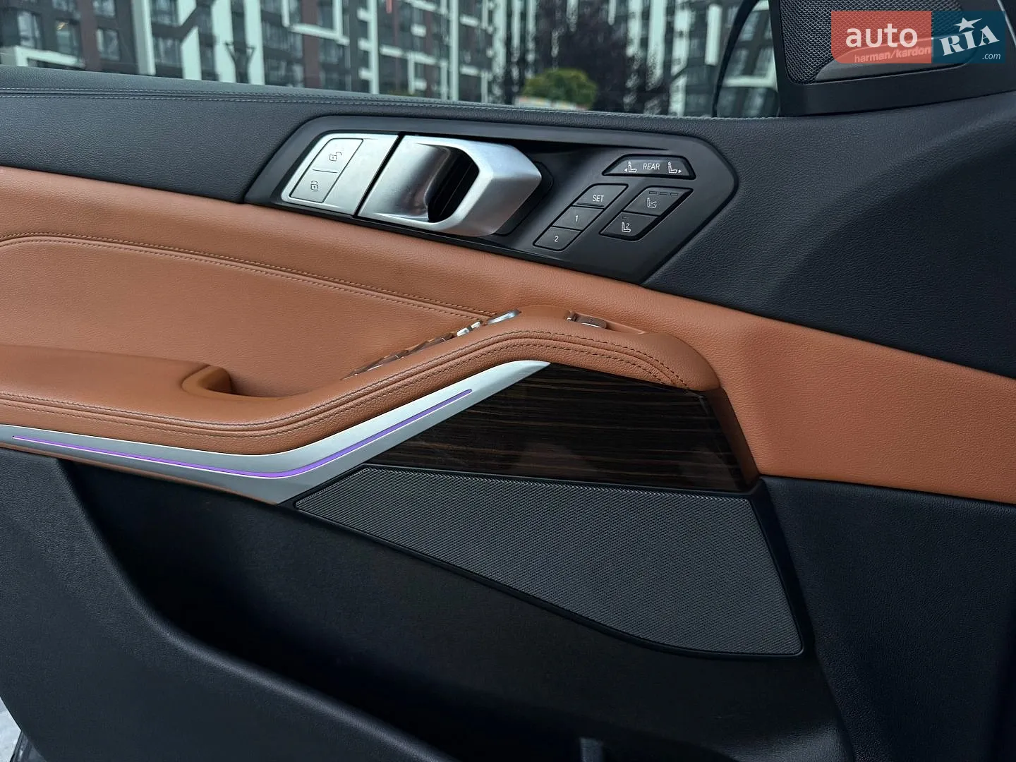 2020 BMW X7 - мініатюра 39