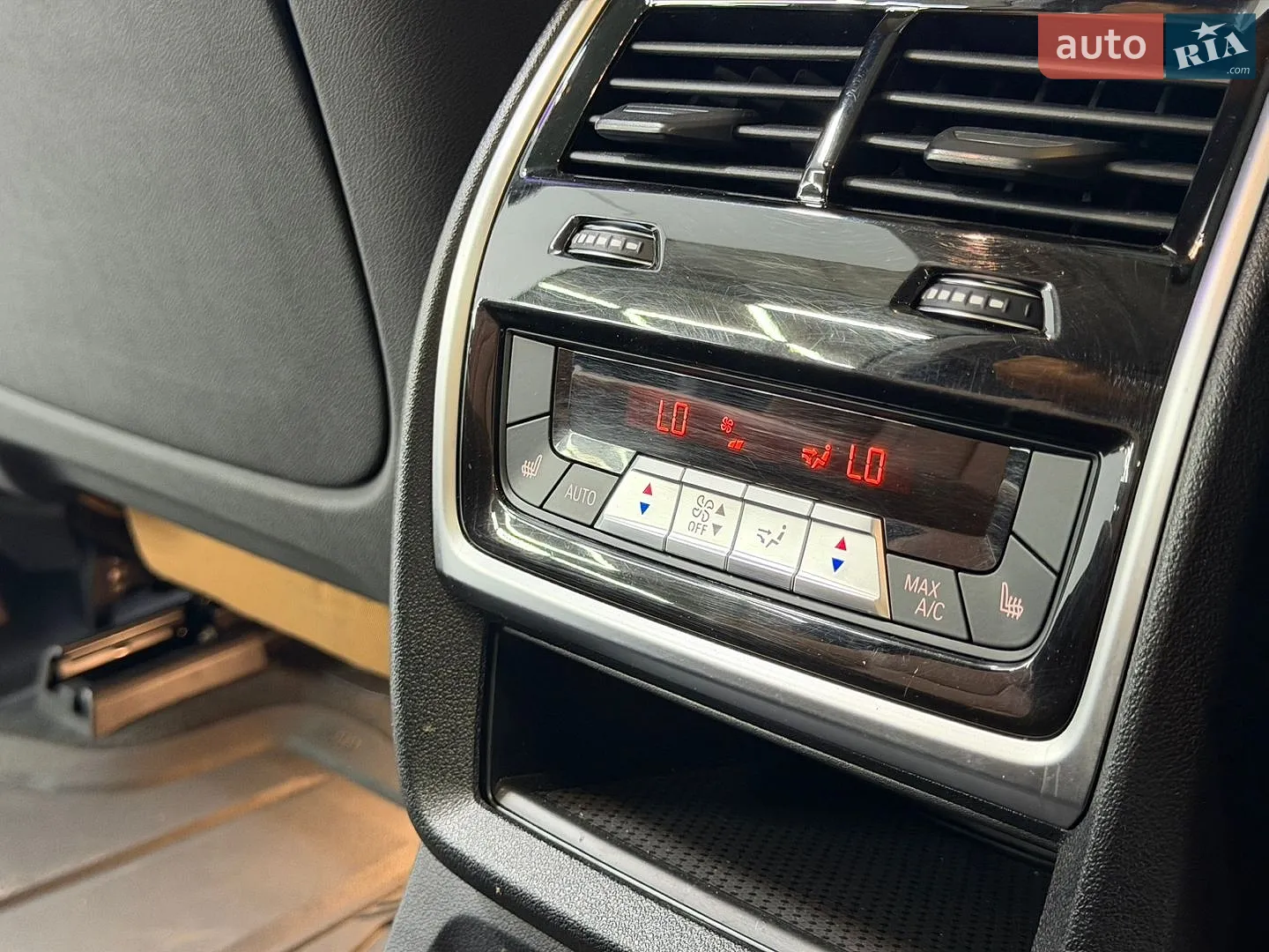 2019 BMW X7 - мініатюра 24