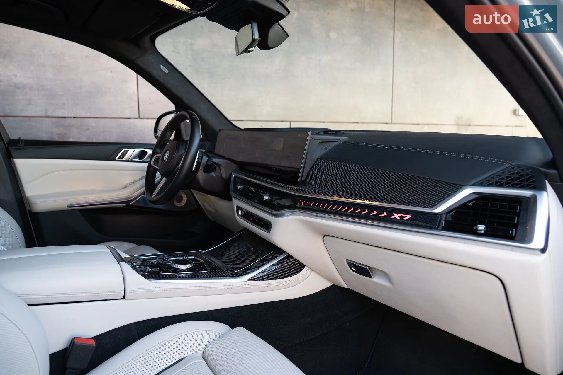 2023 BMW X7 - мініатюра 23