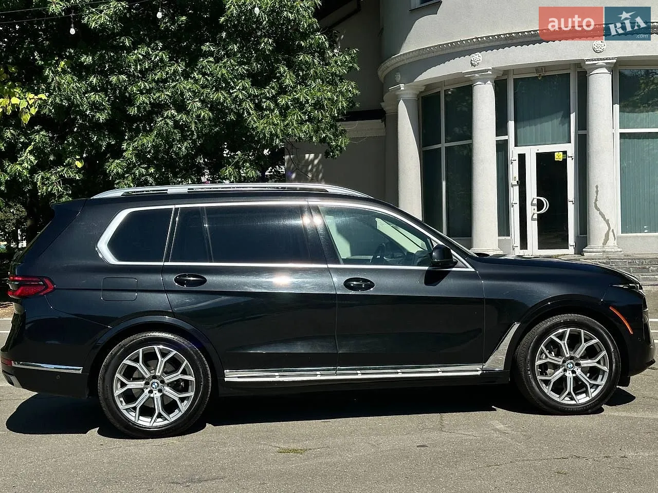 2023 BMW X7 - мініатюра 2