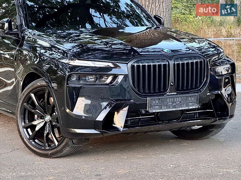 Внедорожник / Кроссовер BMW X7 2024 в Киеве