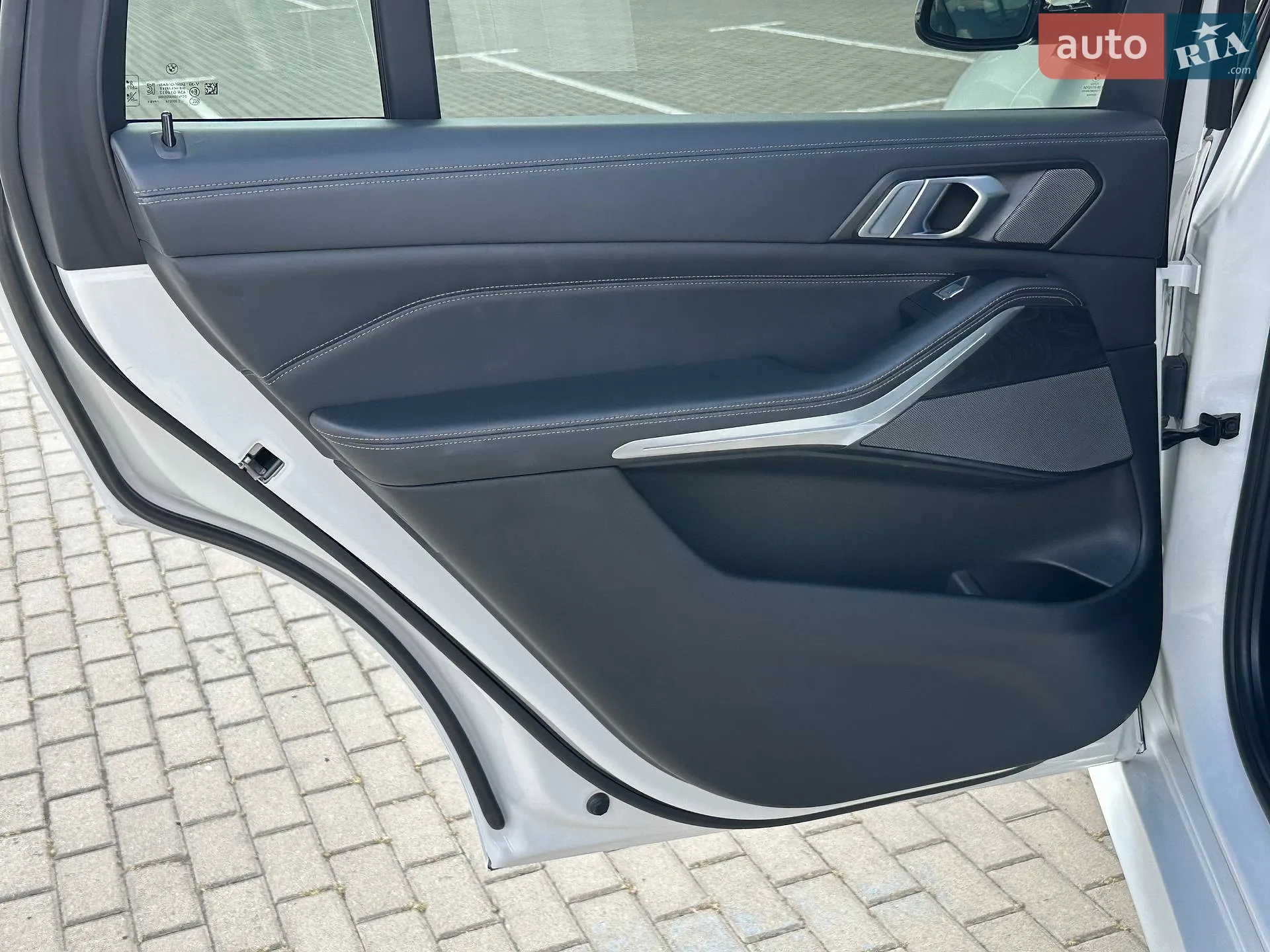 2021 BMW X7 - мініатюра 133