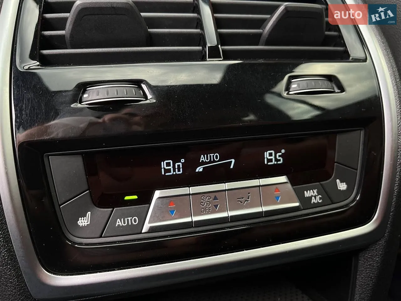 2019 BMW X7 - мініатюра 20
