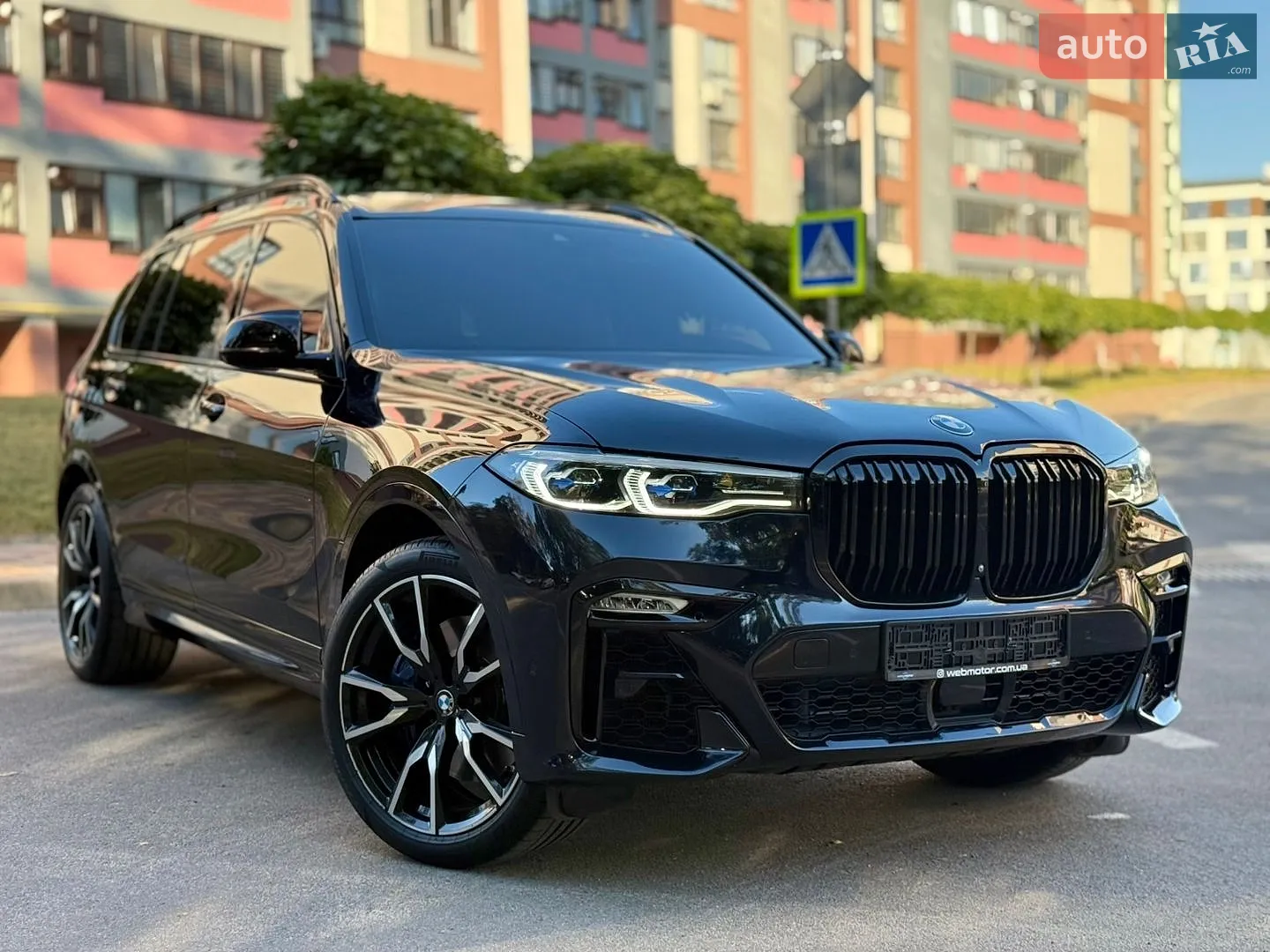 2022 BMW X7 - фото 1