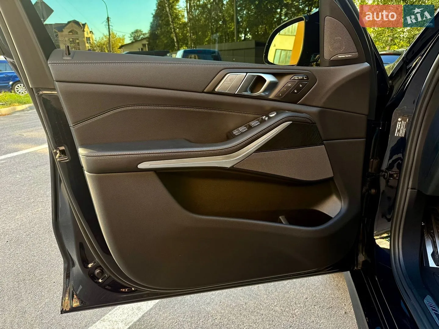 2022 BMW X7 - мініатюра 31