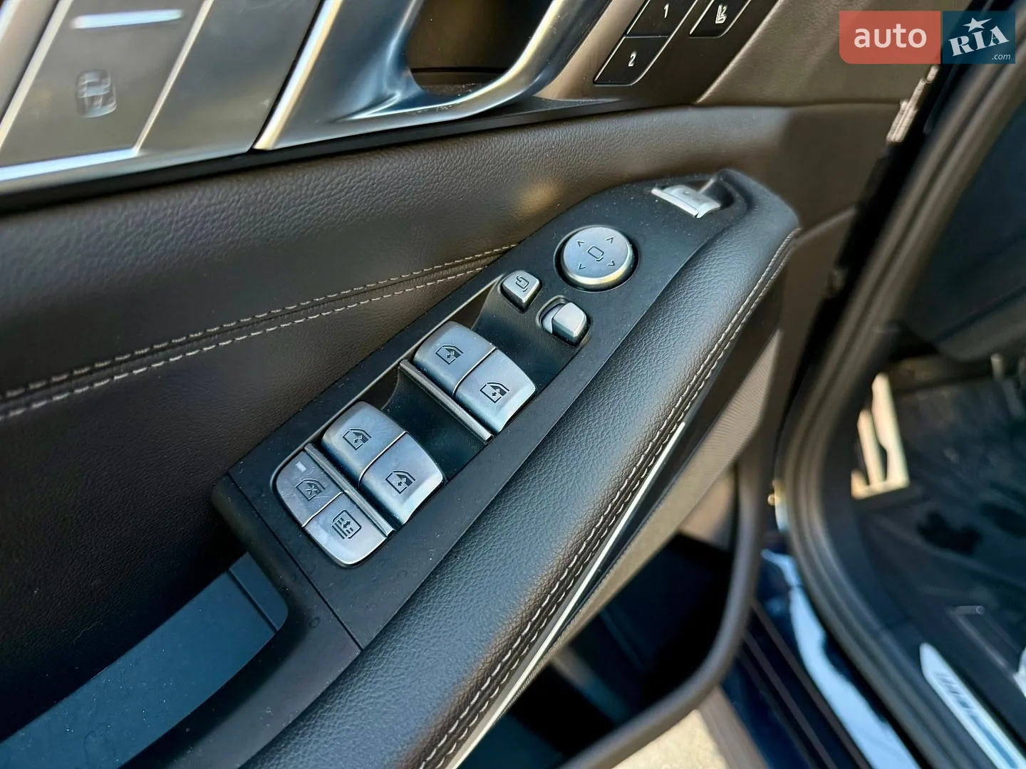 2022 BMW X7 - мініатюра 37