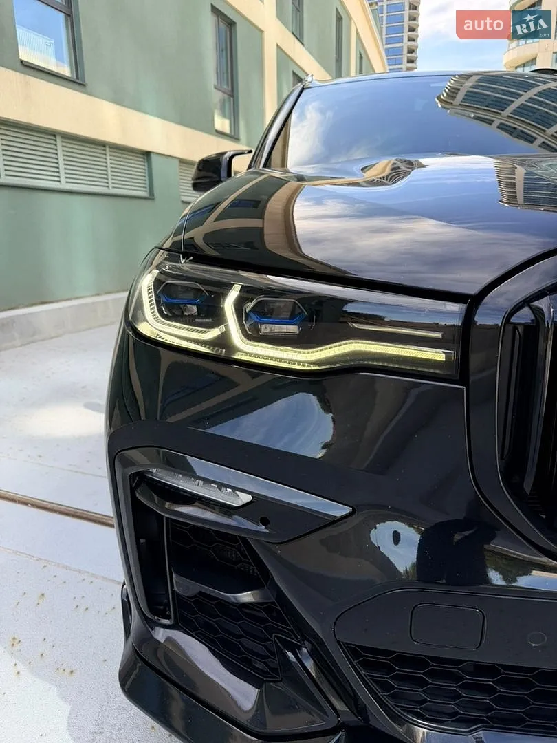2021 BMW X7 - мініатюра 16