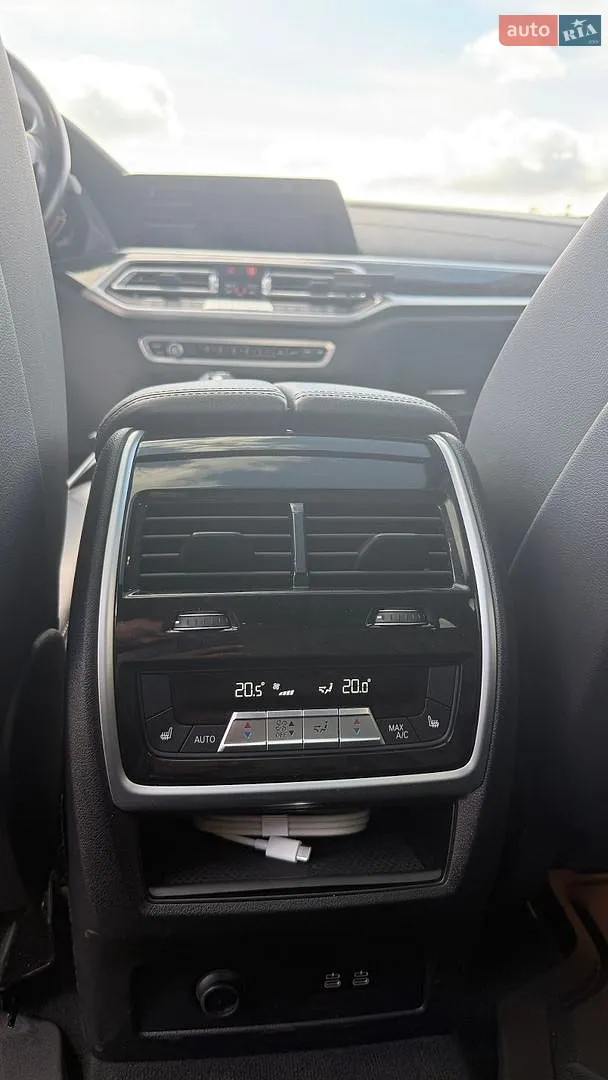2021 BMW X7 - мініатюра 13
