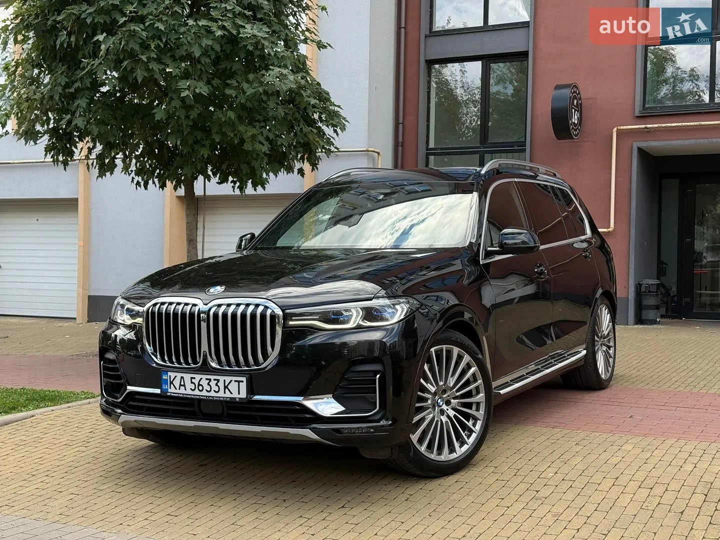 2022 BMW X7 - фото 1