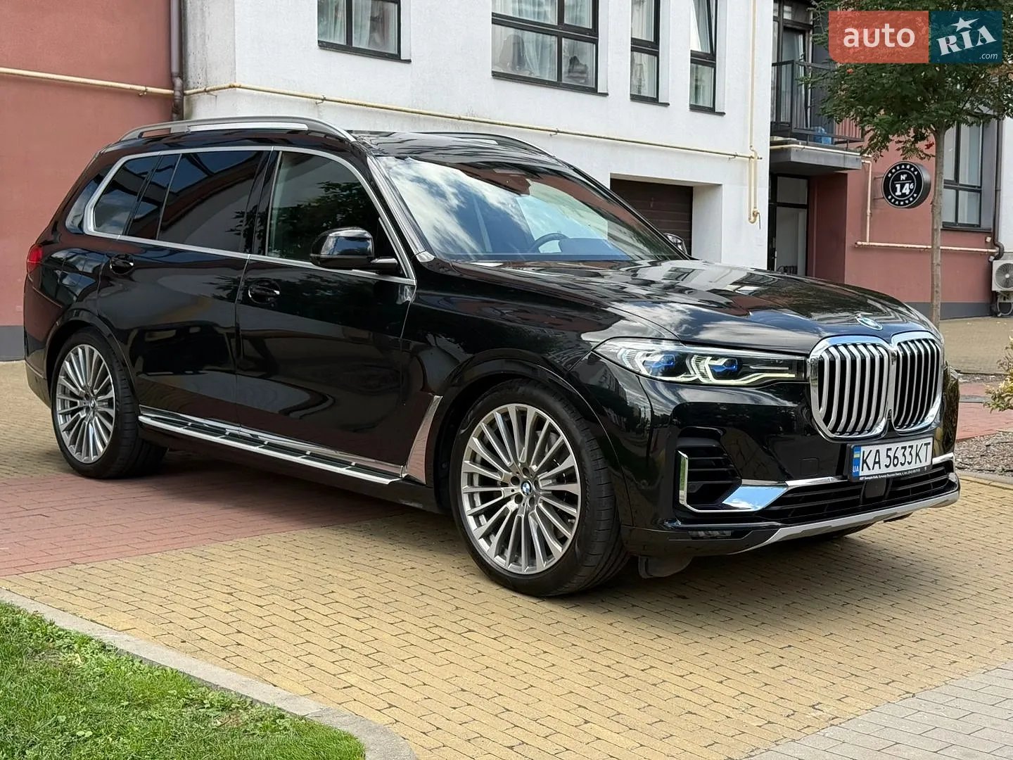 2022 BMW X7 - мініатюра 4