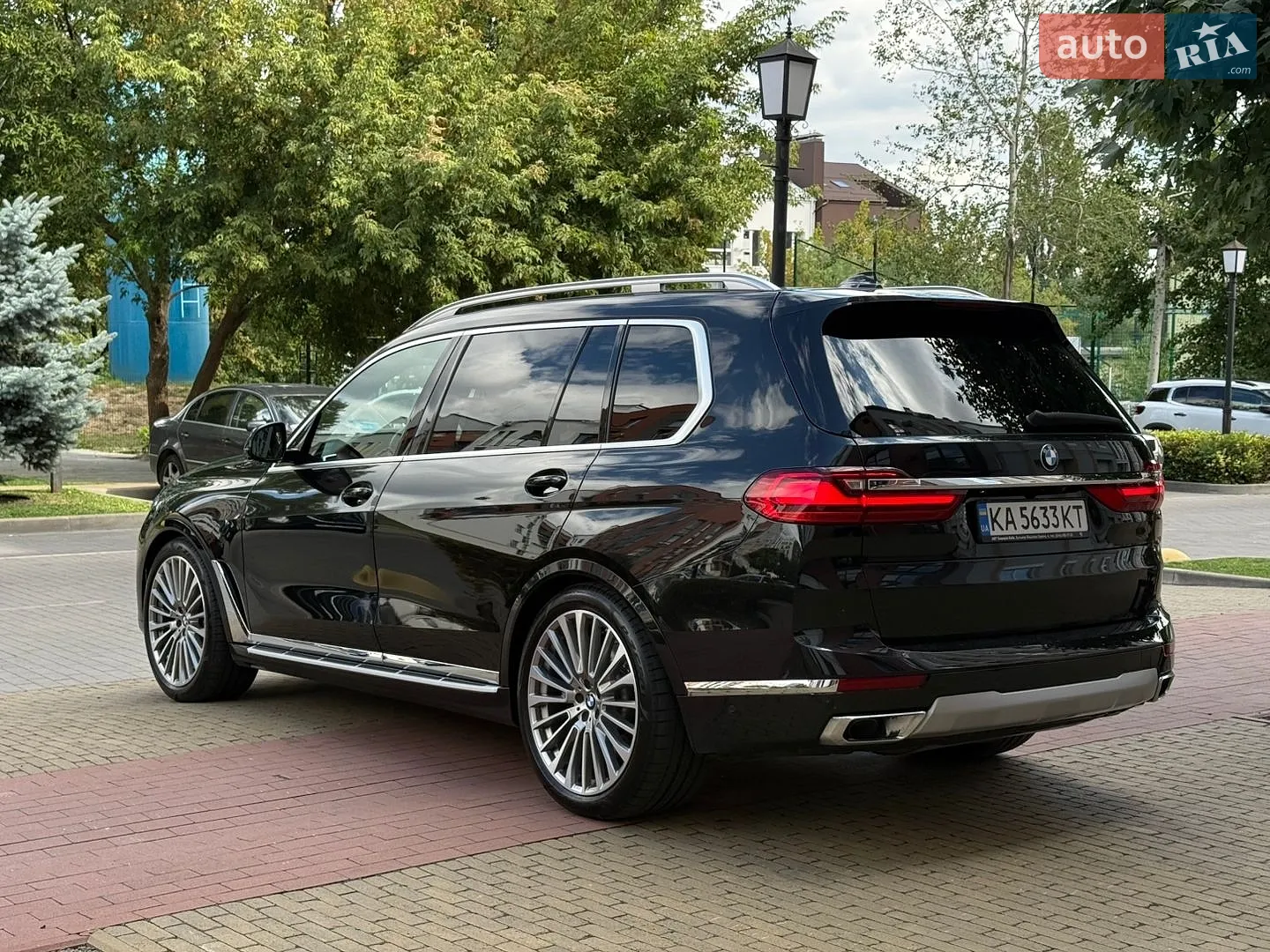 2022 BMW X7 - мініатюра 8
