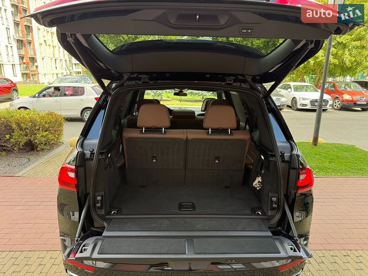 2022 BMW X7 - мініатюра 18