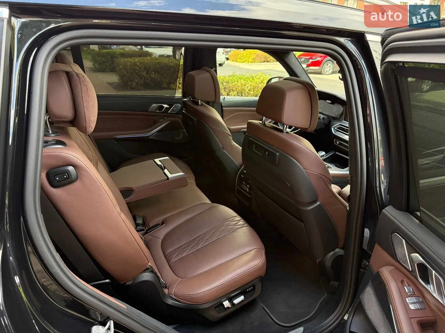 2022 BMW X7 - мініатюра 23