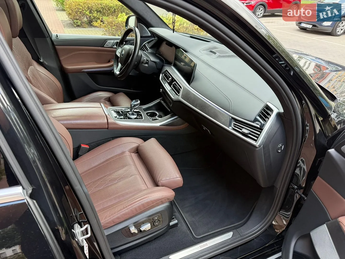 2022 BMW X7 - мініатюра 26