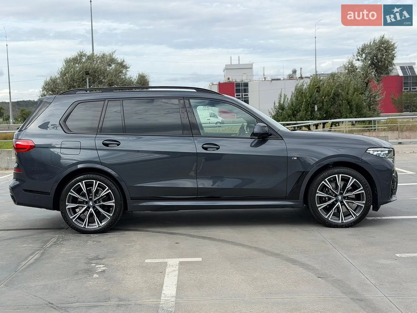 2022 BMW X7 - мініатюра 4