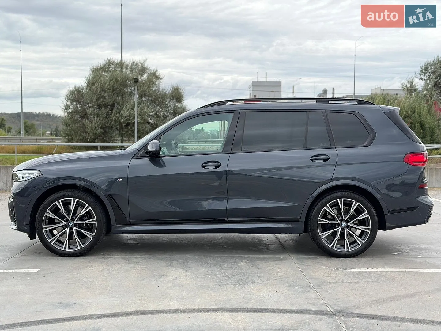 2022 BMW X7 - мініатюра 15