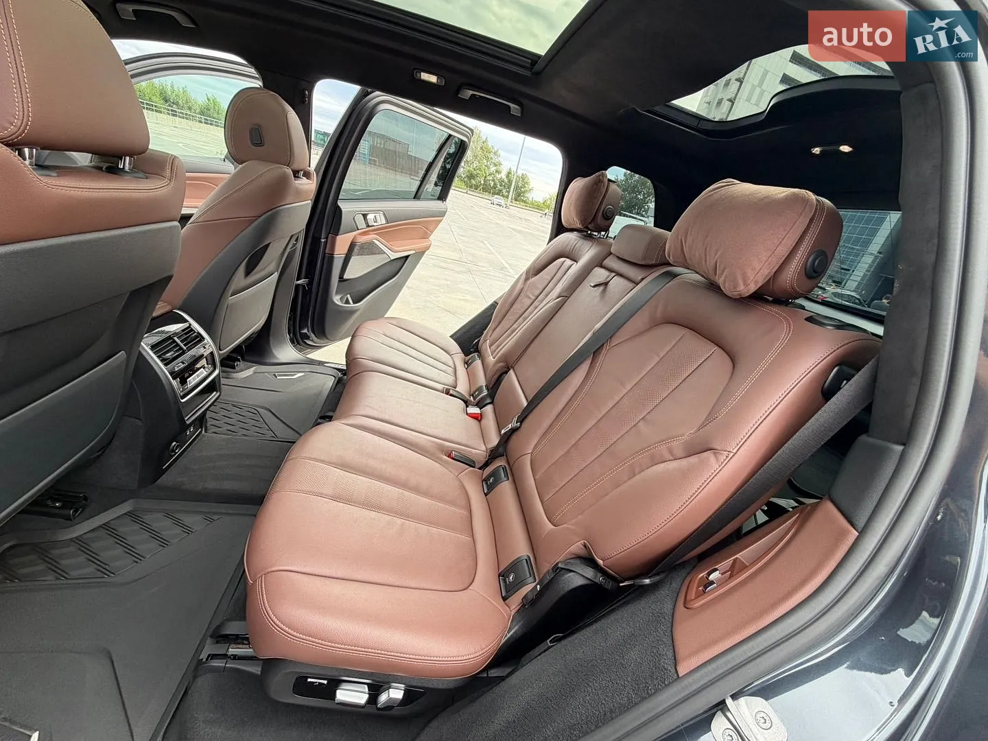 2022 BMW X7 - мініатюра 59
