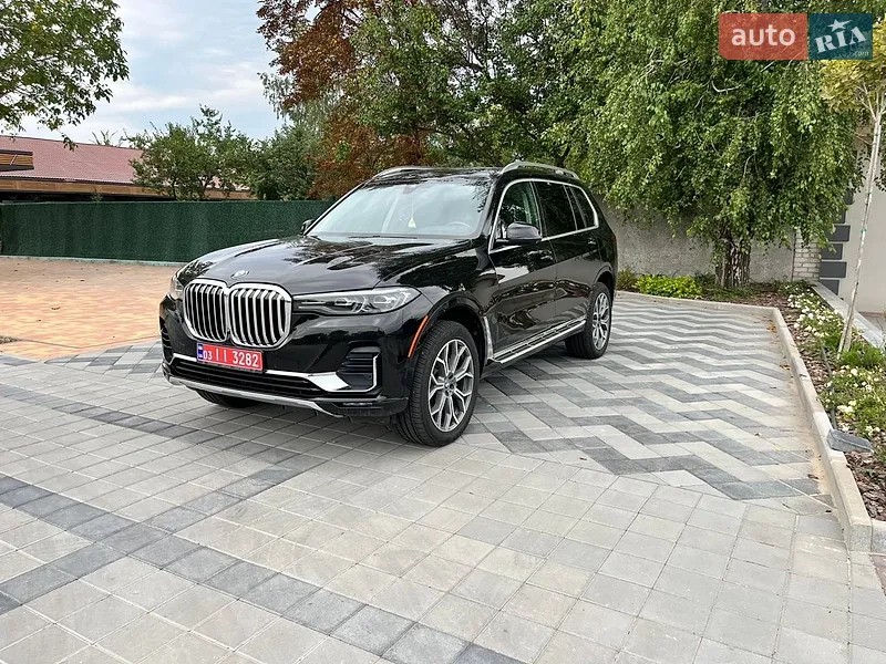 BMW X7