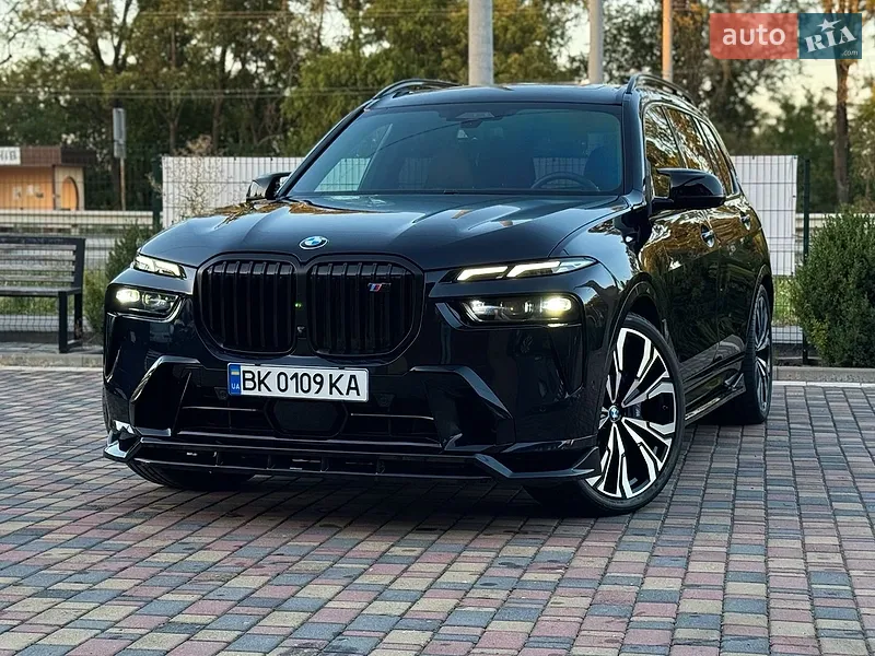 BMW X7 2023