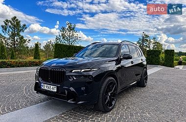 Позашляховик / Кросовер BMW X7 2022 в Дніпрі