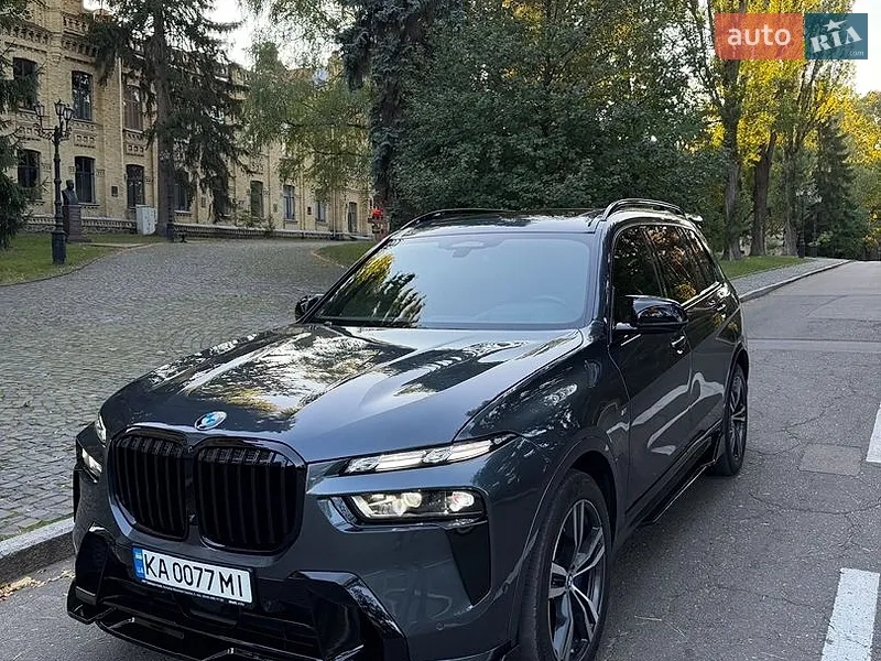 BMW X7 2021