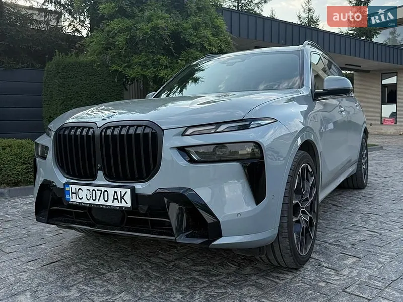 BMW X7