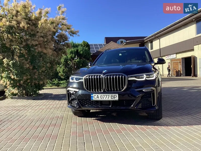 BMW X7 2022